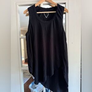 Lot of Frank & Eileen tee lab tanks, two size large EUC